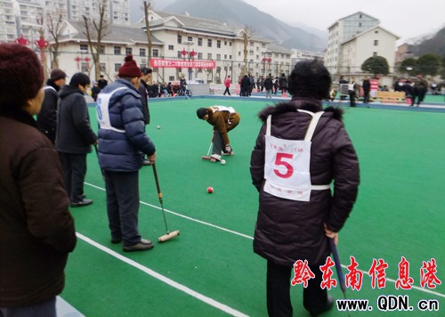 320國道沿邊州縣老年門球隊匯集劍河開展競逐