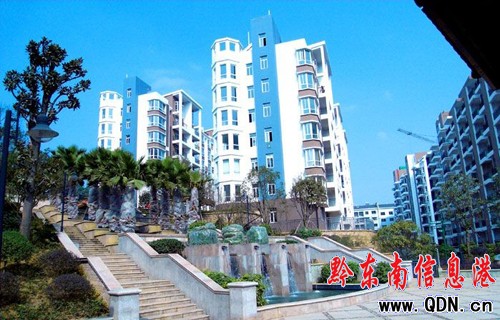 立下愚公移山志 敢叫日月?lián)Q新天(組圖 )