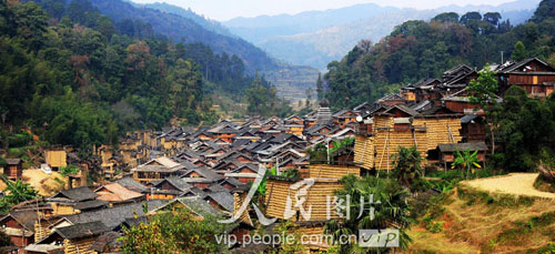 家家戶戶都是一兒一女!實拍神奇的占里侗寨