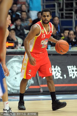 ǰ�½����(ch��ng)�����ط�NBA �����R�̳����˂�̥