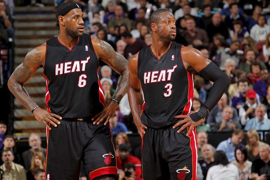 韋德:皇帝關(guān)鍵時(shí)刻無(wú)所不能 愿送他BIW封號(hào)