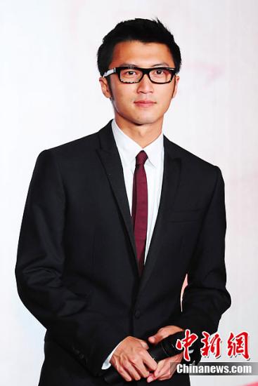 霆鋒不怕兒子被拐:誰搞我兒 找他祖宗18代(圖)