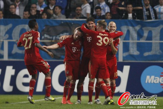 �W��-���ʿ͈�2-0�Rِ �_���������˹�ƽ���