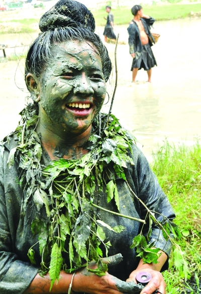 民族原始舞蹈的“活化石”——水鼓舞(組圖)