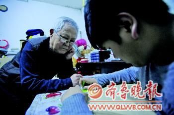 �����ڸ���·ʩ�ȱ���܇ײ�� Ҋ�x�鱻����