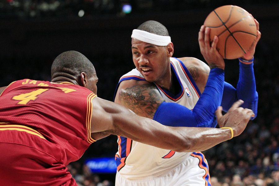 鳳凰網(wǎng)體育訊 北京時間4月1日,NBA常規(guī)賽繼續(xù)進行,尼克斯在主場以91-75擊退騎士,繼續(xù)在東部前八馳騁。
“甜瓜”拼了老命了