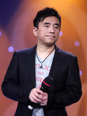 50歲呂方被曝戀上內地富婆 女方離婚育有一女