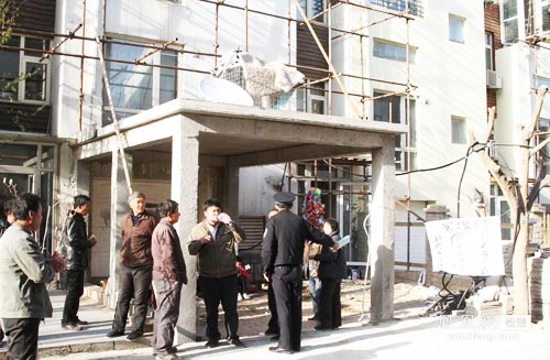 �߻����b�޹����� �Ҍه�����80�f������(�D)