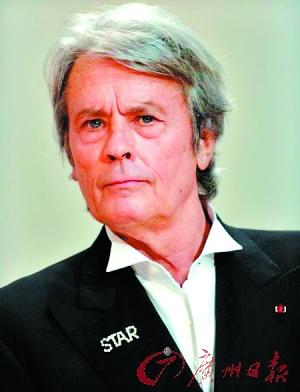 阿蘭-德龍手術成功 心跳不規律在恢復期(圖)