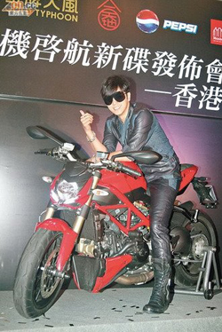 �_־�麦�߾ܽ^�����T�� һ�������M(f��i)�_(d��)200���f