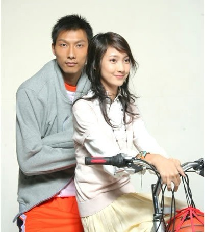 ��ǰŮ�����ط��փ�Ļ ��������߽���(�D)