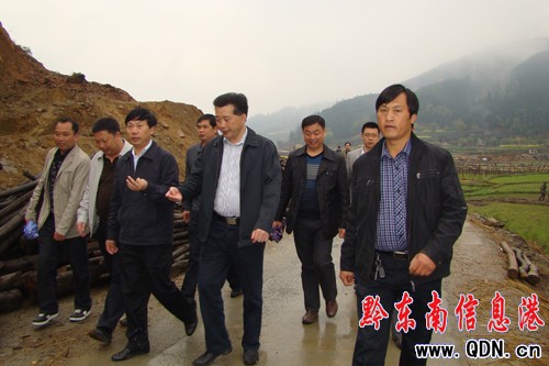 ǭ�|����ί����ӛ���A�������\���{�У��D��