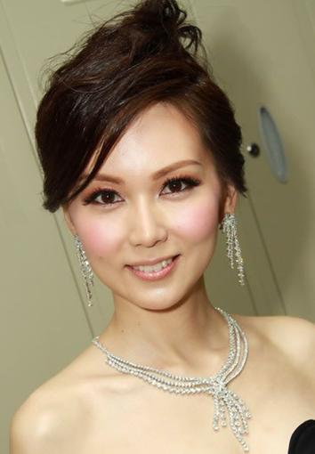 陳美詩等待收孫耀威鉆戒 稱會努力年底結(jié)婚