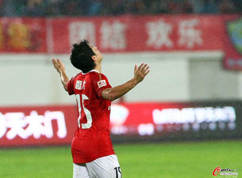 �����r�g4��8�գ��г���5݆��ِ�M���С�����������ӭ���F���˺͡��׿��M��