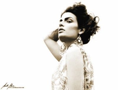 �°桶007��10��Ӣ����ӳ �������桰��Ů�ɡ�