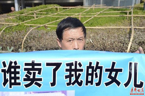 18�q��Ů��܇վ���ԕ������PС��������