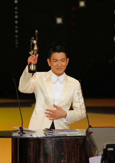 劉德華封帝被贊BB運勢好 未能停工陪老婆待產