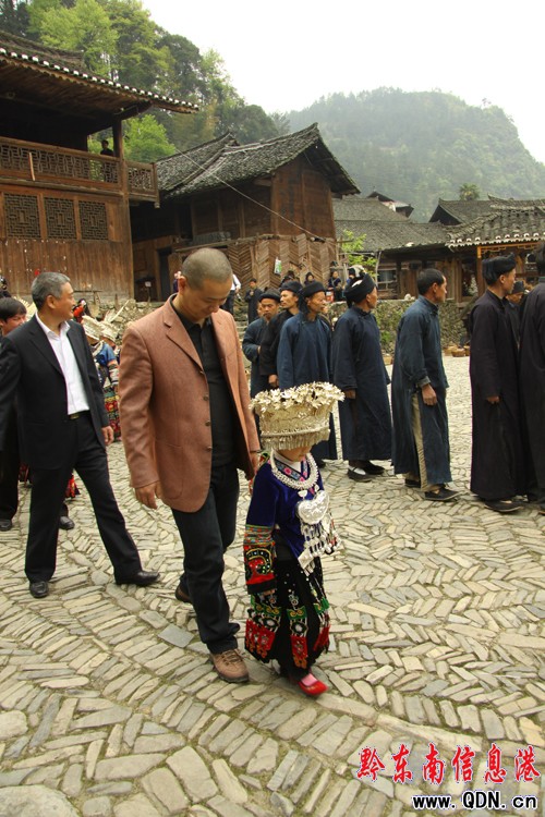 郎德苗寨“工分制”旅游展魅力(圖)