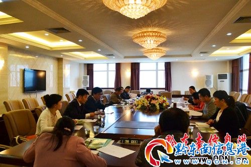 �P�������f