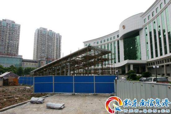 ��h���Fһ������ڽ��څ^������Ժ��(�D)