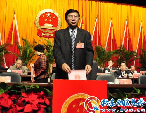 ��ί��ӛ���w�SͶ�µ�һƱ