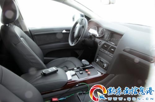 奧迪新一代Q7測試照曝光 預計明年底亮相