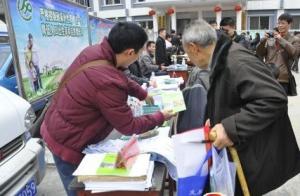 �P������l(xi��ng)����ӆ��Ӄxʽ���f���(zh��n)�e��