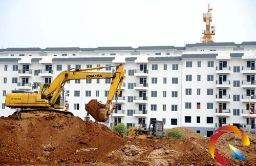 ���������B����