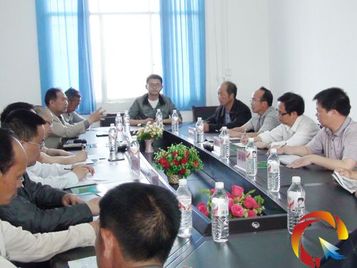 ʯ���(zh��n)����Mһ�����Sƽ�h�f���(zh��n)կ�̴��ί���k���Ҽ�ȡ��(j��ng)�