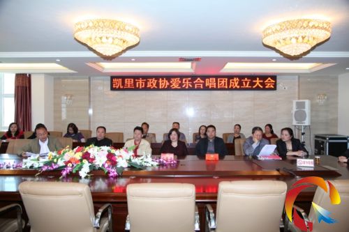 ��������F��