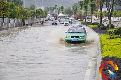 ������?y��n)�eˮ�^�����·��ͣ�˺ܶ�܇