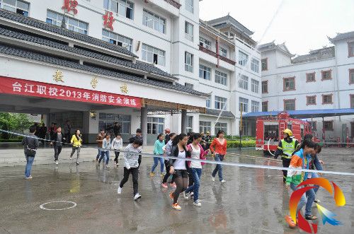 �����T����ָ���W�����ώ�������ɢ