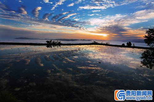 �P��С��ɽ�h��