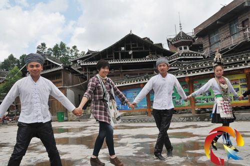 �ڵ��ڏĽ�С�S��ʹ���һ������