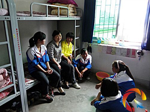 �D���ư����cͬ�W��̽ӑ���˵ĵ���