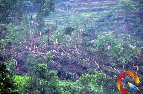 �@��ɽ�^���׺������˹��^