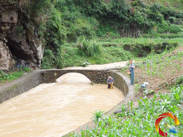 һҹ������u  �l���Ϫ���q