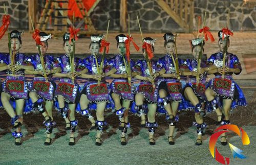 參加演出的演員大部分為當地苗族群眾