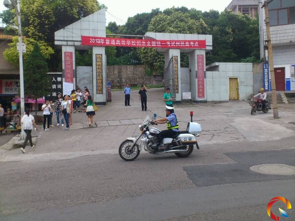 �����s������