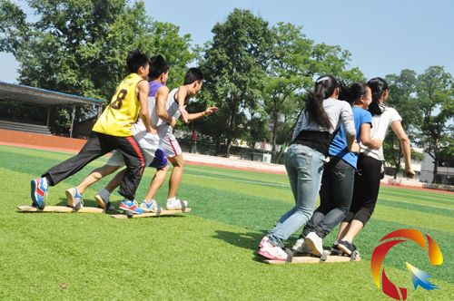 �D��W���ڰ�Ь��ِ����С�������   �z��