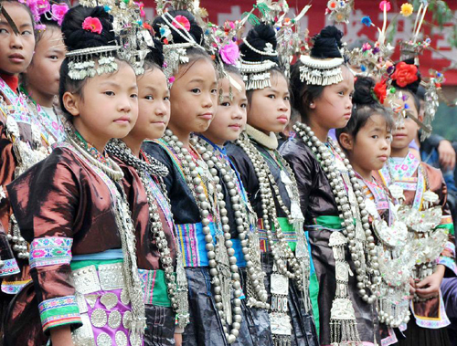 ����������