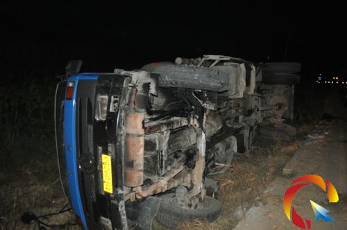 發(fā)生事故的油罐車