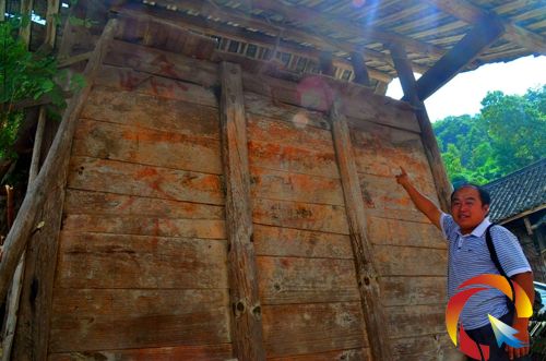 ����ϵĘ�(bi��o)�Z(y��)����(d��ng)����ֻ����·һ�l