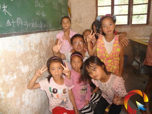 馬曉岸和孩子在一起