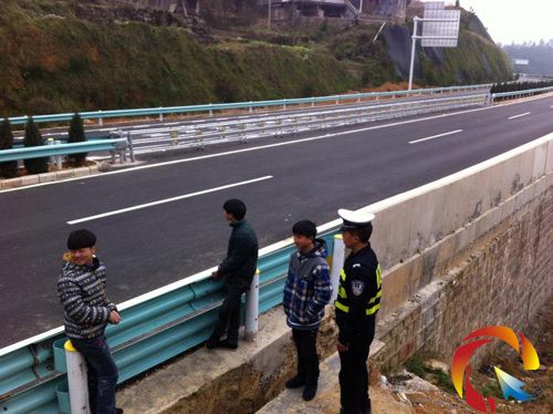 �������ڌ�Ⱥ���M�Є���