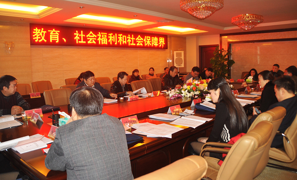 1��22�����磬ǭ�|���ݵ�ʮ�����������������ĴΕ��h�_Ļ�������M�������