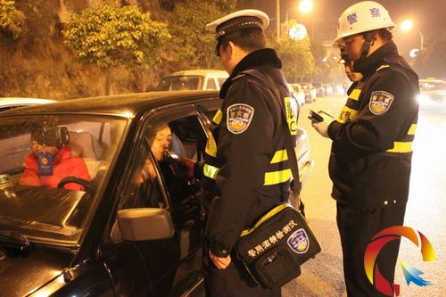 �������ڙz����{