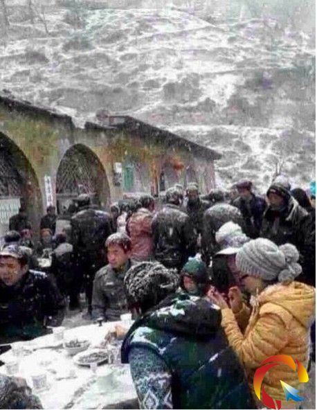 ΢�����D�Ӱ���ѩ�г���ϯ �W(w��ng)��:��"����"�԰���