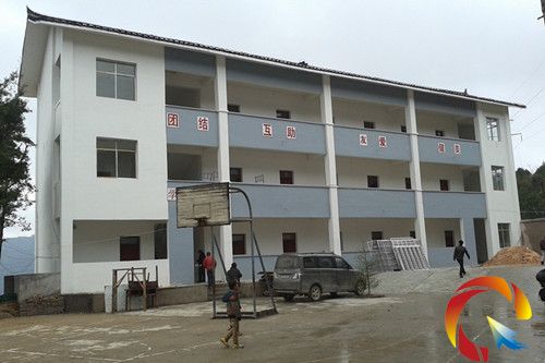 新建成的雷山縣望豐鄉公統小學學生宿舍樓