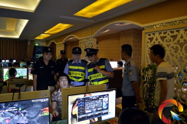 �P�ﾯ�����ɓ�һ�I������Є�Ч����